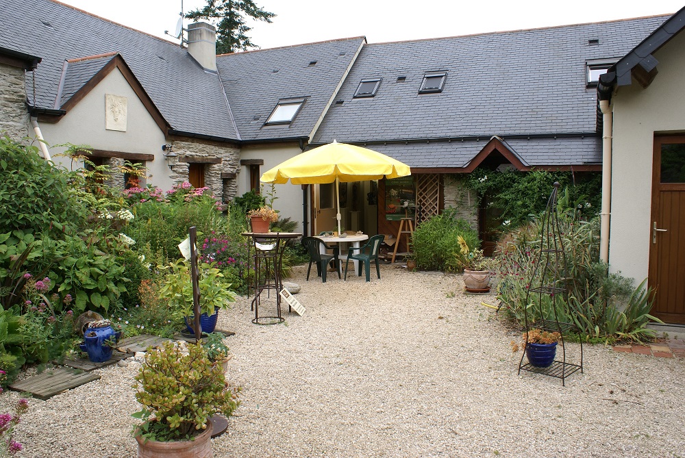 la cour d'entrée